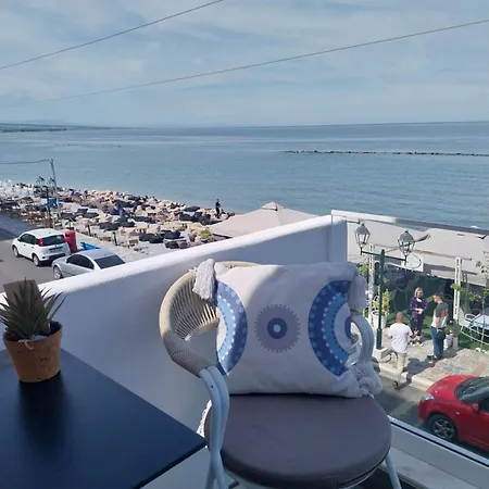 Galazio Seaside Luxury Rooms&coffee Shop