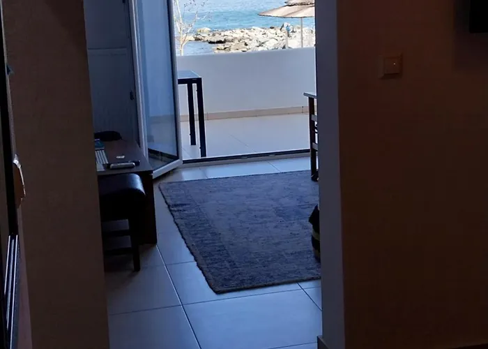 Galazio Seaside Luxury & Coffee Shop Apartament