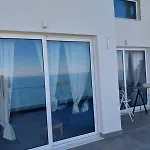 Galazio Seaside Luxury & Coffee Shop