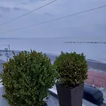 Galazio Seaside Luxury & Coffee Shop *