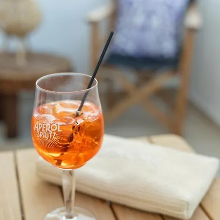 Galazio Seaside Luxury Rooms&coffee Shop *