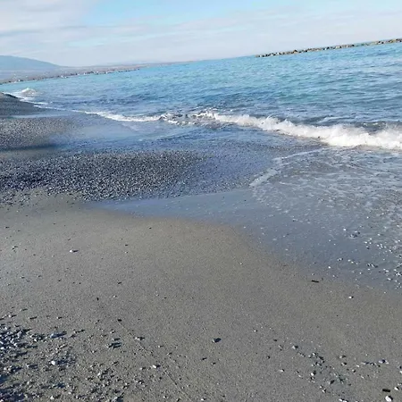 Galazio Seaside Luxury & Coffee Shop Apartment Platamonas