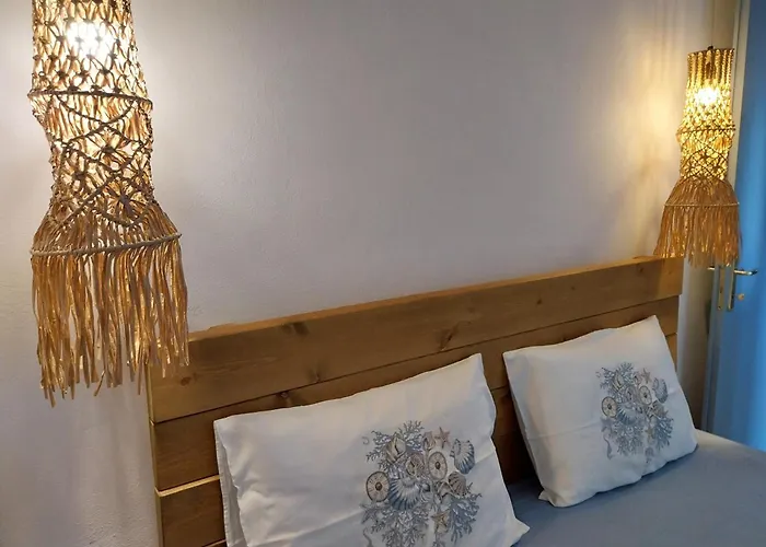 Galazio Seaside Luxury & Coffee Shop Apartamento *